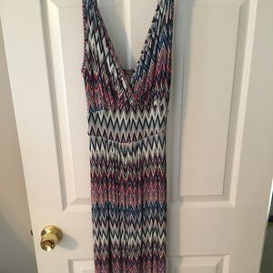 Lovapella maxi dress